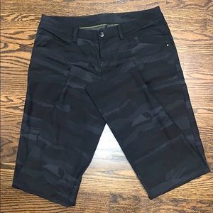 Men’s Lululemon Camouflage Pants